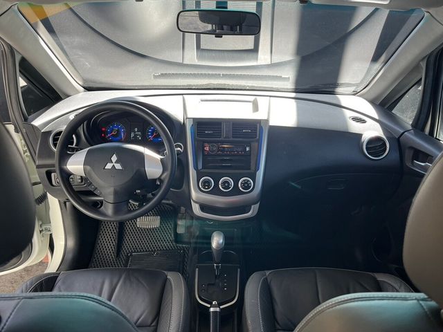 MITSUBISHI三菱 COLT PLUS  第5張相片