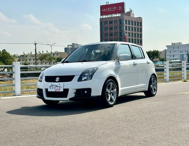 SUZUKI鈴木 SWIFT  第1張相片