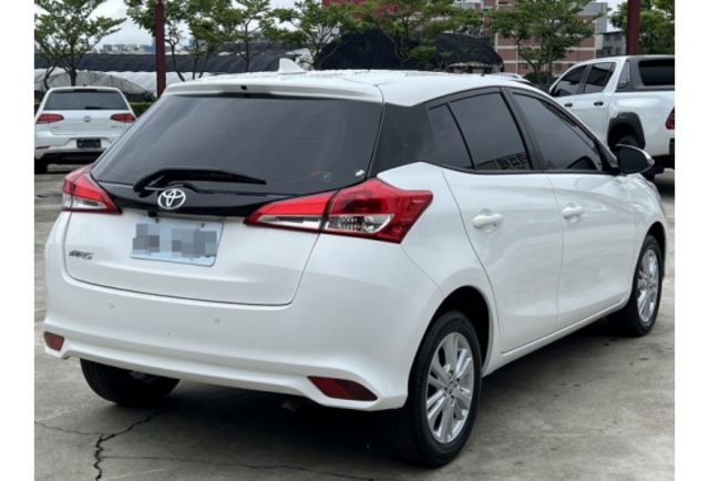 Toyota YARIS  第2張相片