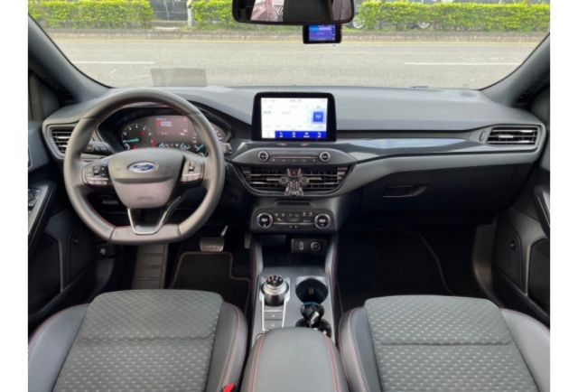 Ford FOCUS  第4張相片