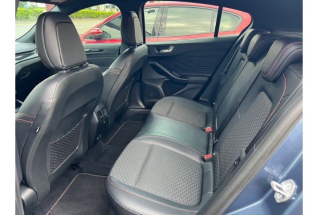 Ford FOCUS  第5張相片