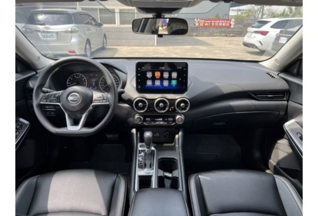 Nissan SENTRA  第4張相片