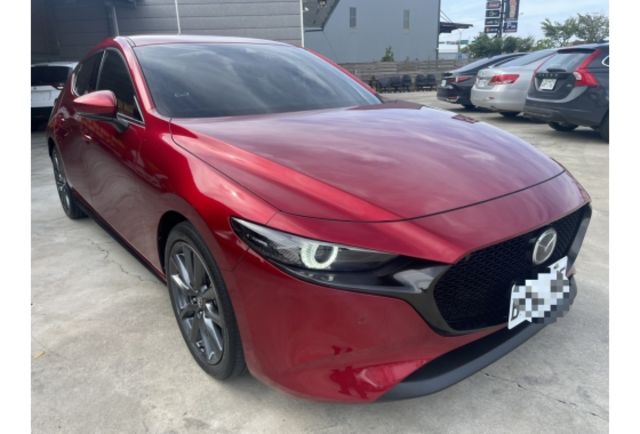 Mazda MAZDA3  第1張相片