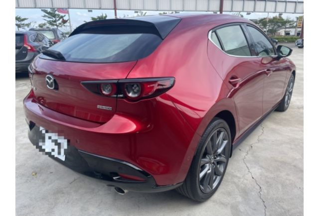 Mazda MAZDA3  第6張相片