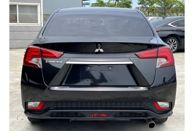 Mitsubishi GRAND LANCER  第3張相片