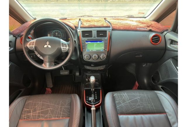 Mitsubishi COLT PLUS  第5張相片