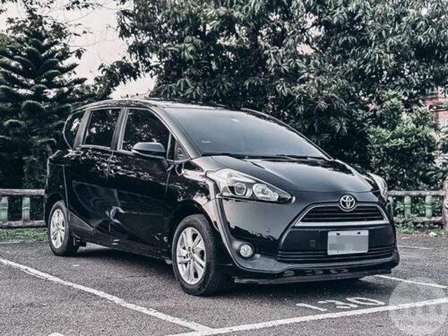 TOYOTA豐田 SIENTA  第2張相片