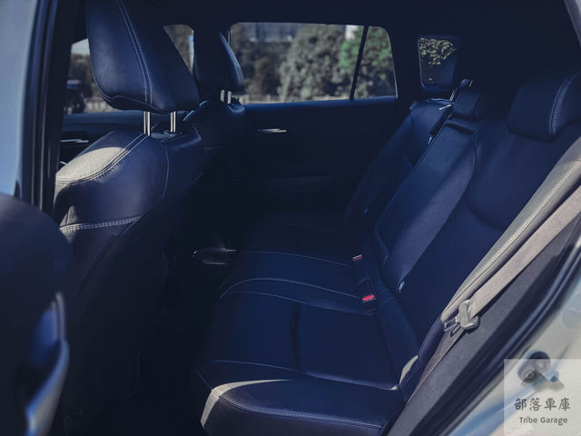 TOYOTA豐田 COROLLA CROSS HYBRID  第9張相片