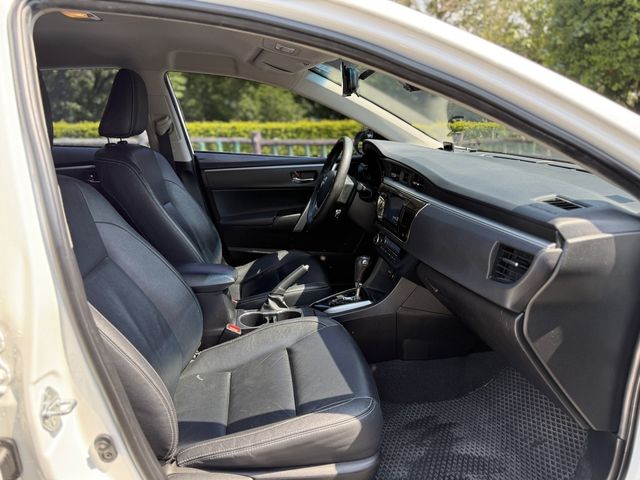 TOYOTA豐田 ALTIS  第8張相片