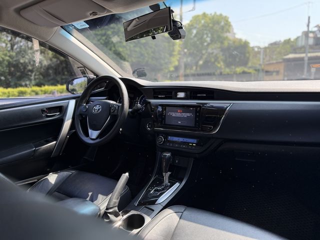 TOYOTA豐田 ALTIS  第9張相片