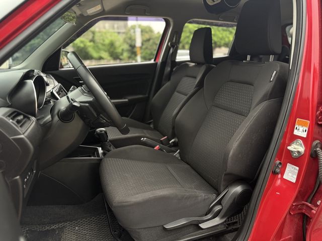 SUZUKI鈴木 SWIFT  第5張相片