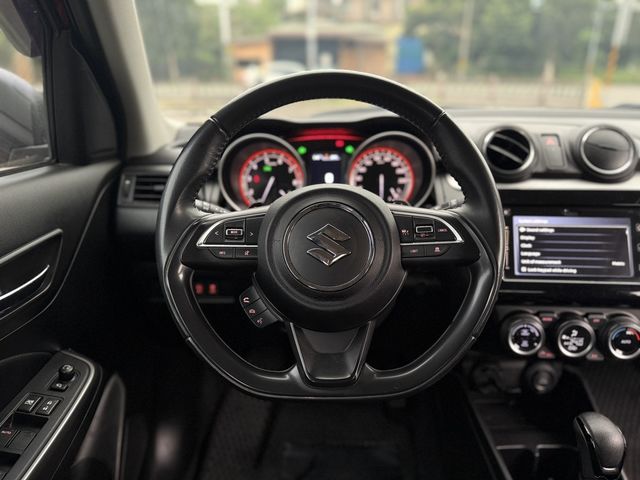 SUZUKI鈴木 SWIFT  第12張相片