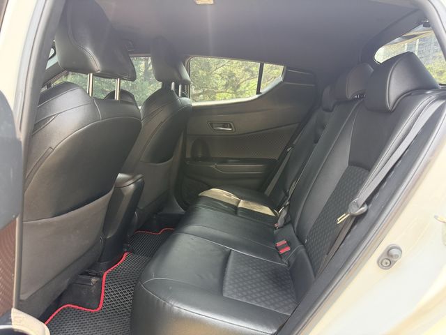 TOYOTA豐田 C-HR  第6張相片