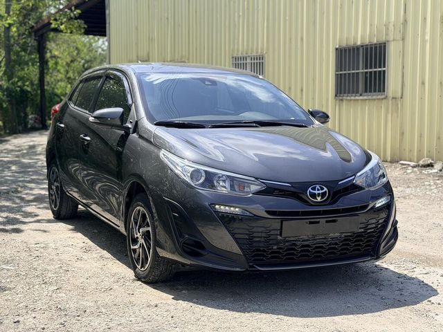 TOYOTA豐田 YARIS  第2張相片