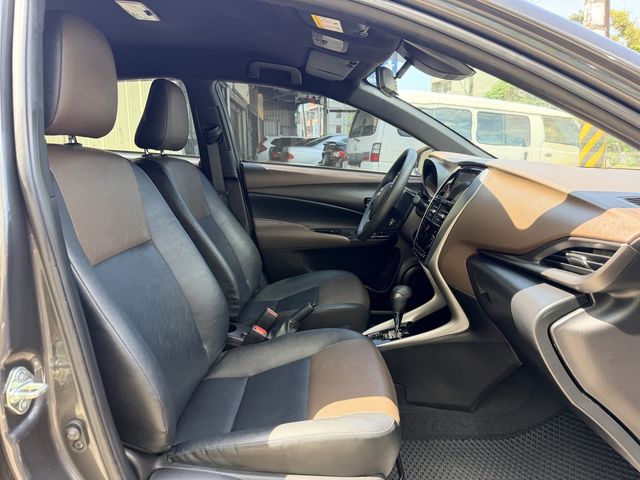 TOYOTA豐田 YARIS  第9張相片