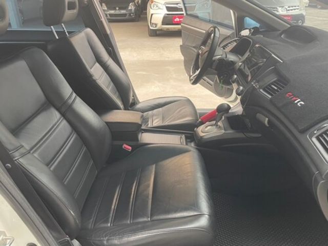 HONDA本田 CIVIC  第9張相片