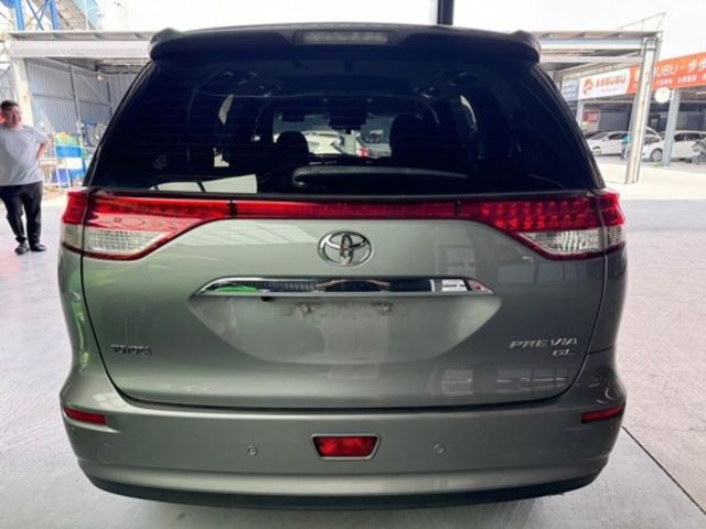 TOYOTA豐田 PREVIA  第4張相片