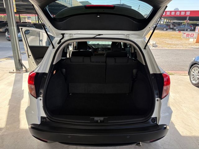 HONDA本田 HR-V  第8張相片