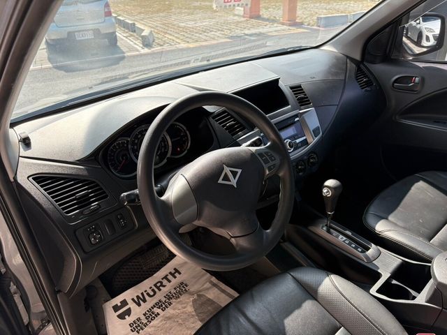 MITSUBISHI三菱 ZINGER  第10張相片