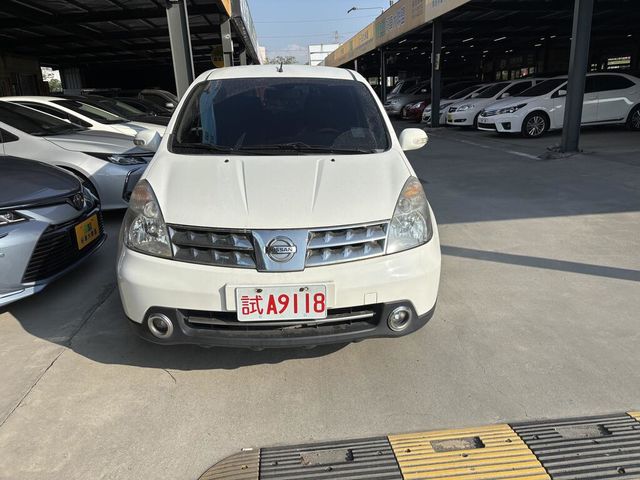 NISSAN日產 LIVINA  第3張相片