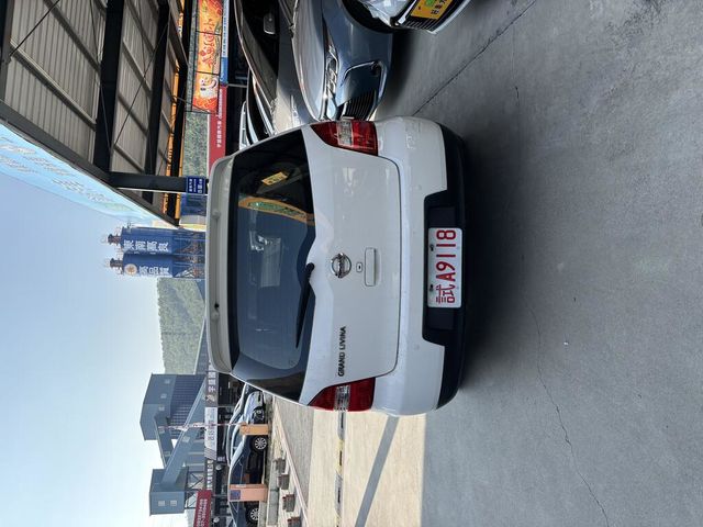 NISSAN日產 LIVINA  第4張相片