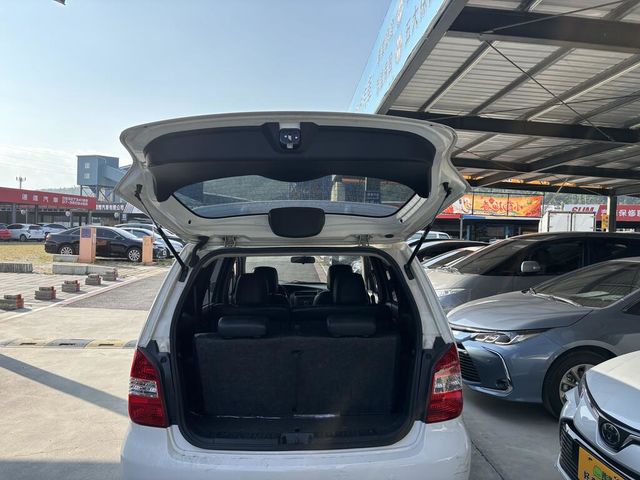 NISSAN日產 LIVINA  第6張相片