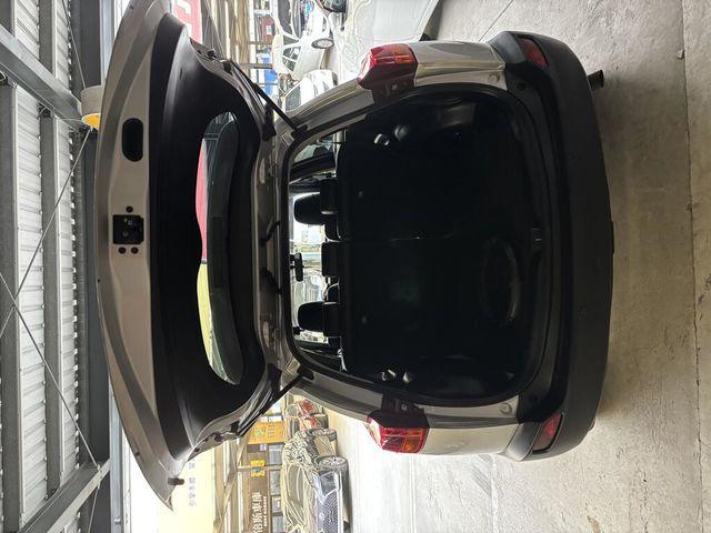 TOYOTA豐田 RAV4  第13張相片