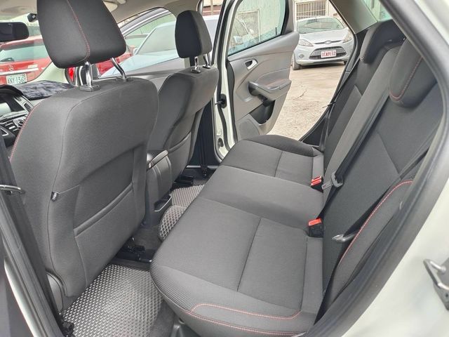 FORD福特 FOCUS  第8張相片