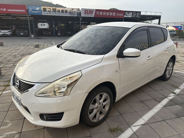 NISSAN日產 TIIDA  第1張相片