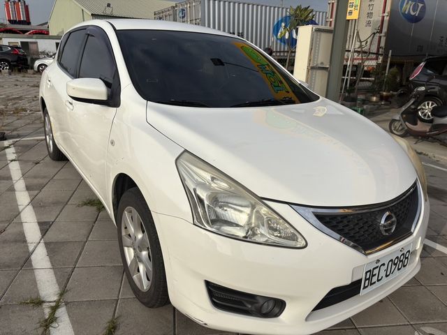 NISSAN日產 TIIDA  第6張相片