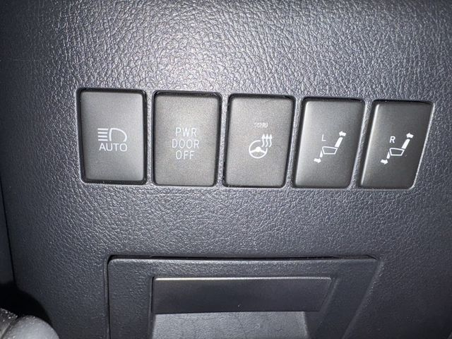 TOYOTA豐田 ALPHARD  第8張相片