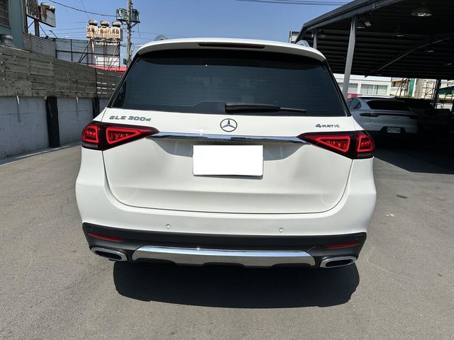 M-BENZ賓士 GLE300D  第4張相片