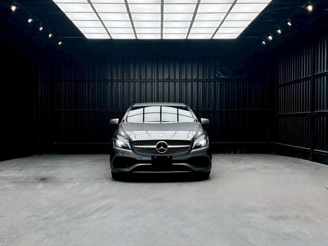 M-BENZ賓士 A180  第3張相片