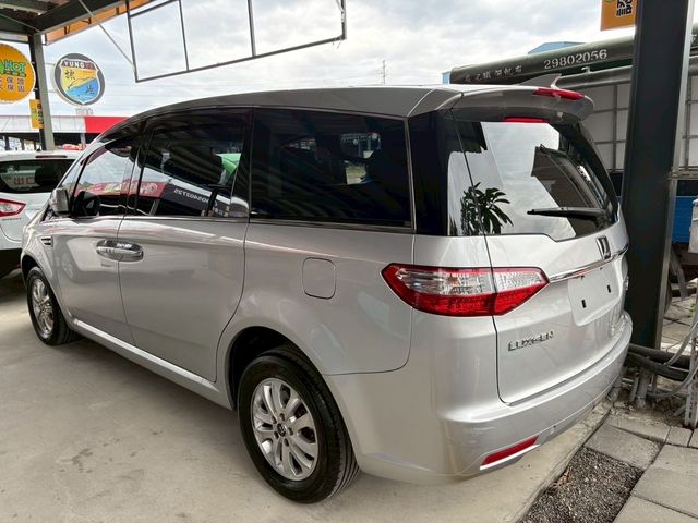 LUXGEN納智捷 M7 TURBO  第2張相片