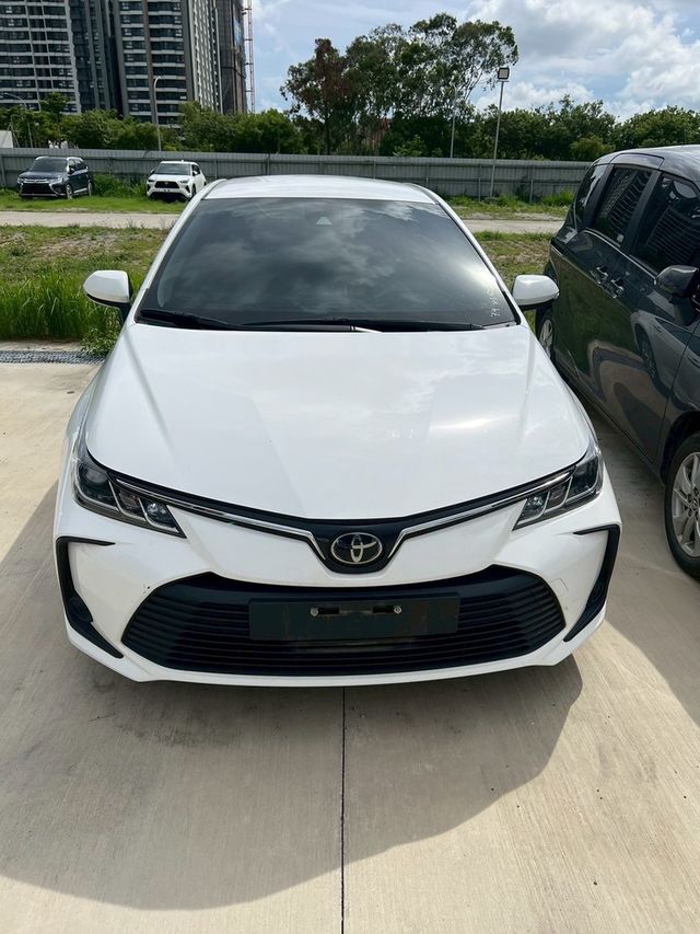 TOYOTA豐田 ALTIS  第3張相片
