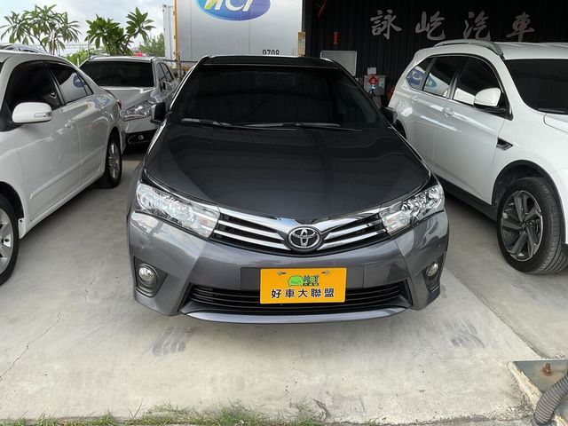 TOYOTA豐田 ALTIS  第3張相片