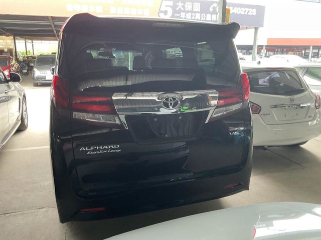 TOYOTA豐田 ALPHARD  第4張相片