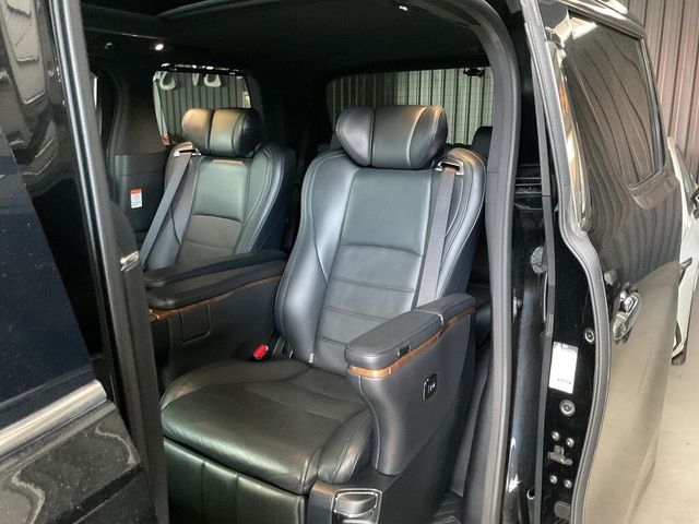 TOYOTA豐田 ALPHARD  第10張相片