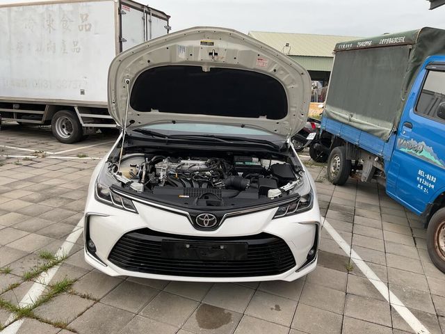 TOYOTA豐田 ALTIS  第6張相片