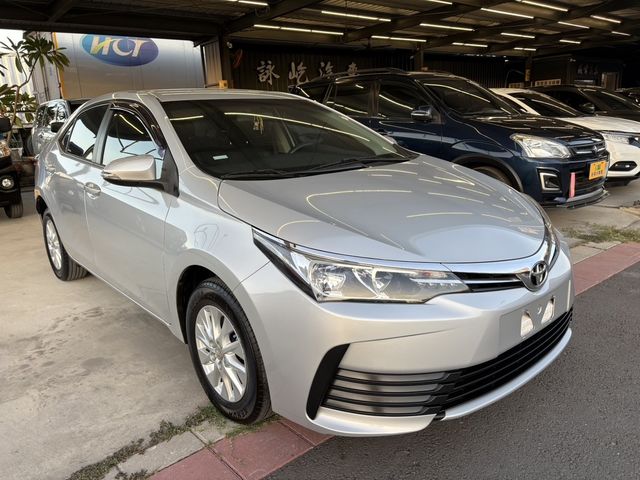 TOYOTA豐田 ALTIS  第1張相片