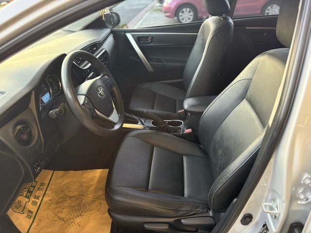 TOYOTA豐田 ALTIS  第7張相片