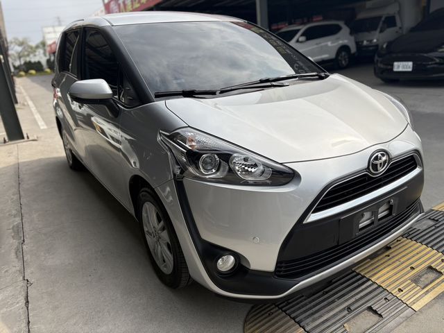 TOYOTA豐田 SIENTA  第1張相片