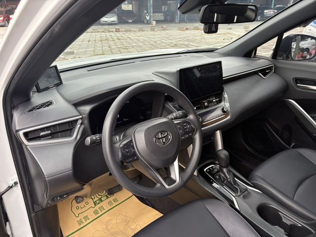TOYOTA豐田 COROLLA CROSS HYBRID  第8張相片