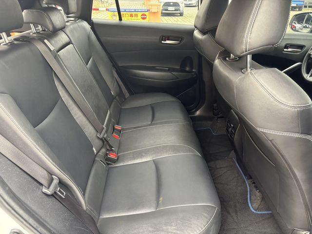 TOYOTA豐田 COROLLA CROSS HYBRID  第12張相片