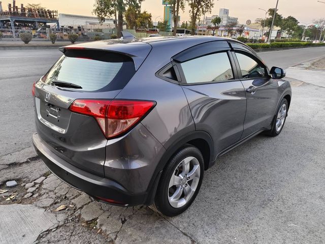 HONDA本田 HR-V  第4張相片