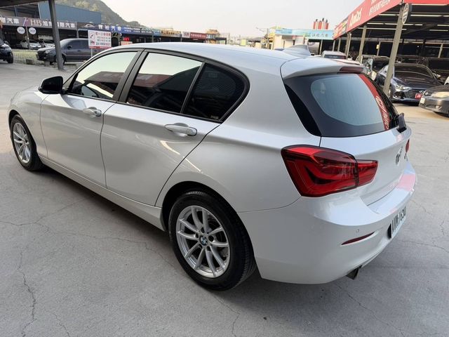 BMW寶馬 118  第3張相片