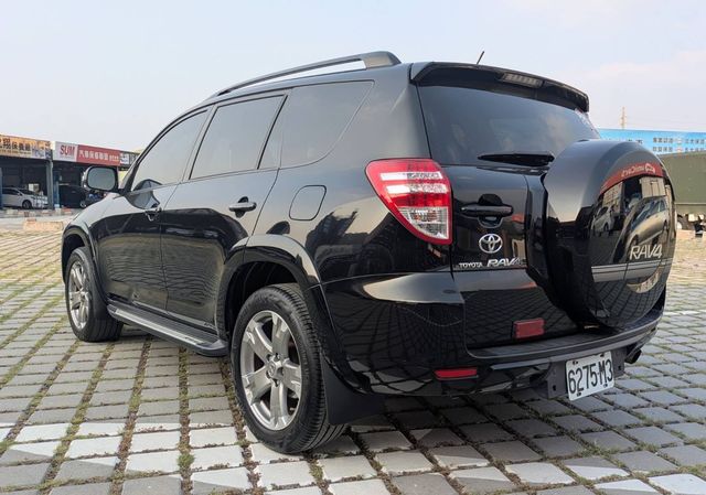 TOYOTA豐田 RAV4  第4張相片