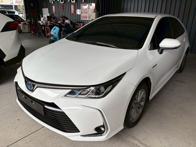 TOYOTA豐田 ALTIS  第1張相片