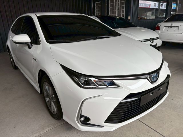 TOYOTA豐田 ALTIS  第10張相片