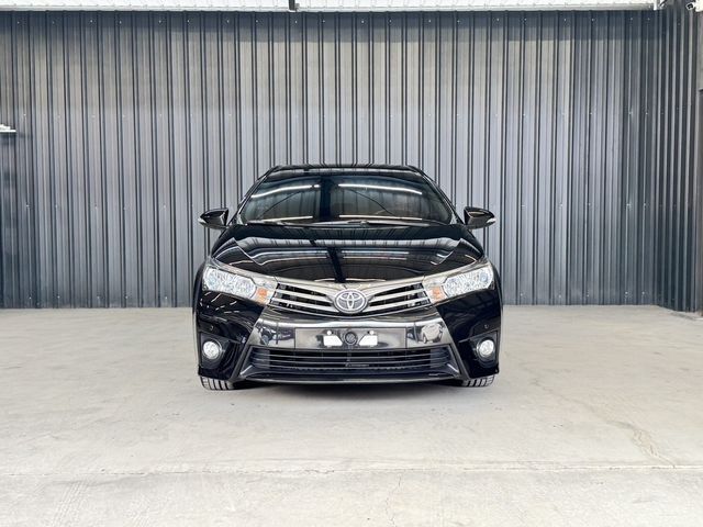 TOYOTA豐田 ALTIS  第3張相片
